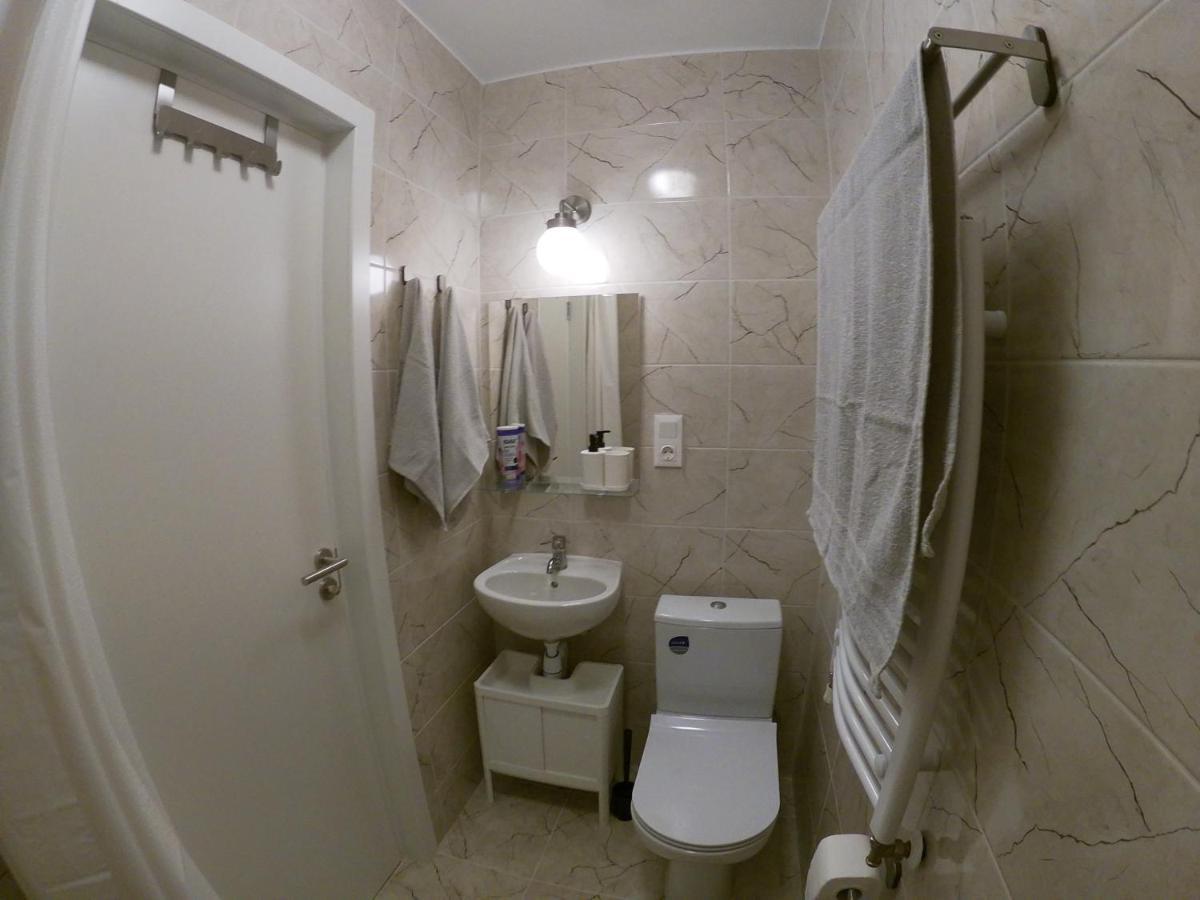 Lapegle Hotel Aluksne Bagian luar foto